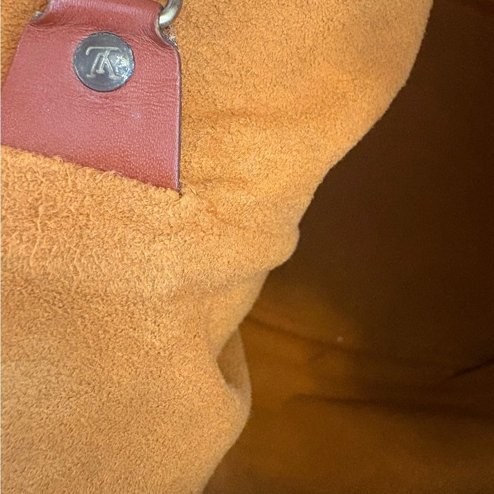 Louis Vuitton Brown Epi Bucket Bag - Picture 8 of 16